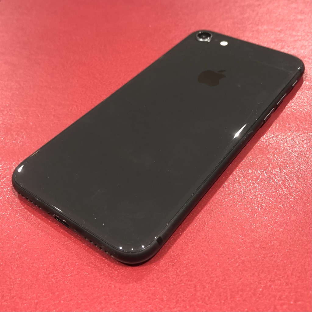 SIMロック解除(docomo) iPhone8 64GB スペースグレイ NQ782J/A