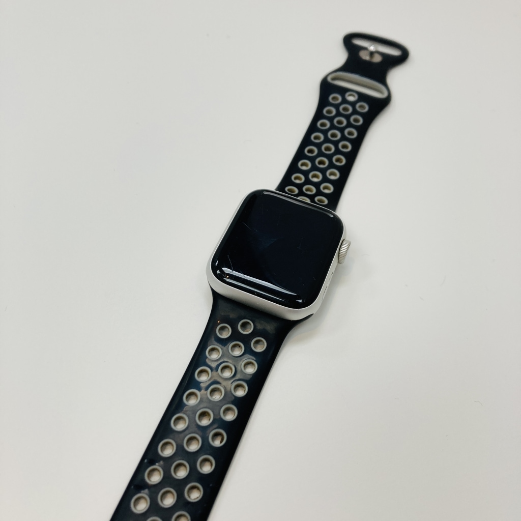 AppleWatch SE 40mm GPS シルバーアルミ MKQ93J/A