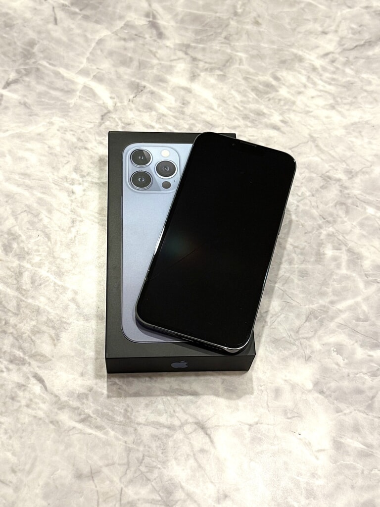 SIMロック解除(docomo) iPhone13 Pro 128GB シエラブルー MLUK3J/A