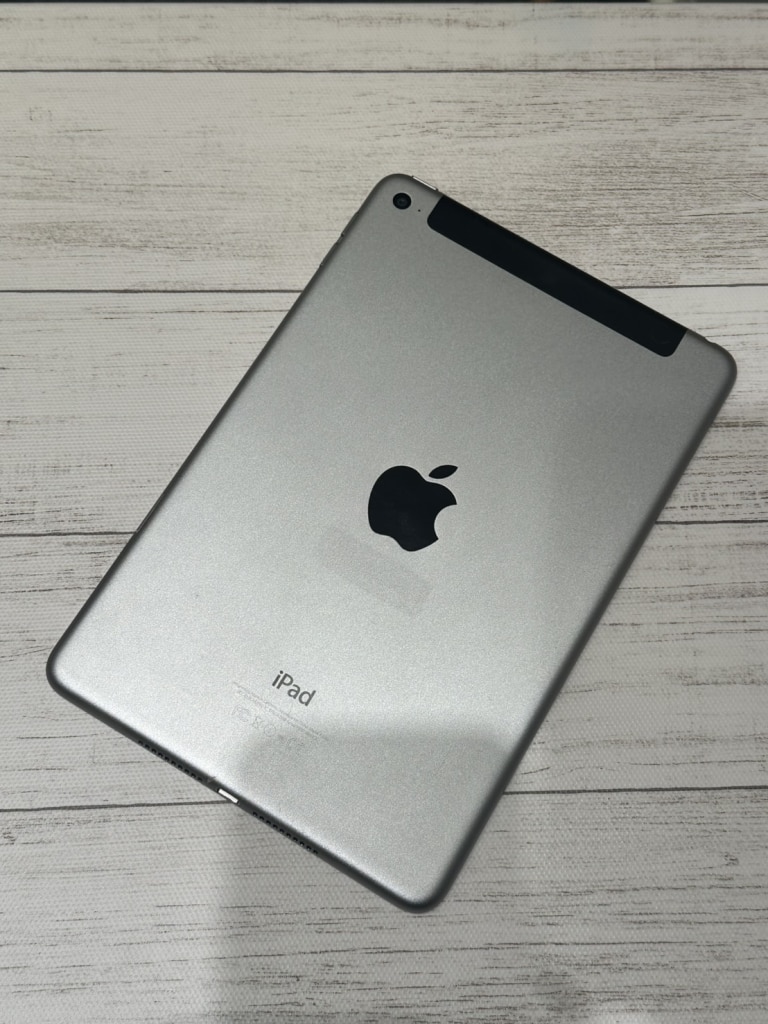 iPad mini 4 ジャンク A1550