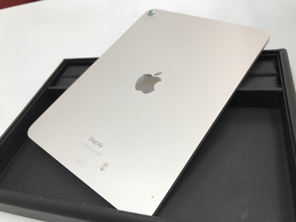 iPad Air 第5世代 Wi-Fi 64GB MM9F3J/A