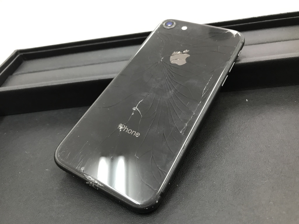 SIMロック解除(docomo)iPhone8 64GB スペースグレイ MQ782J/A