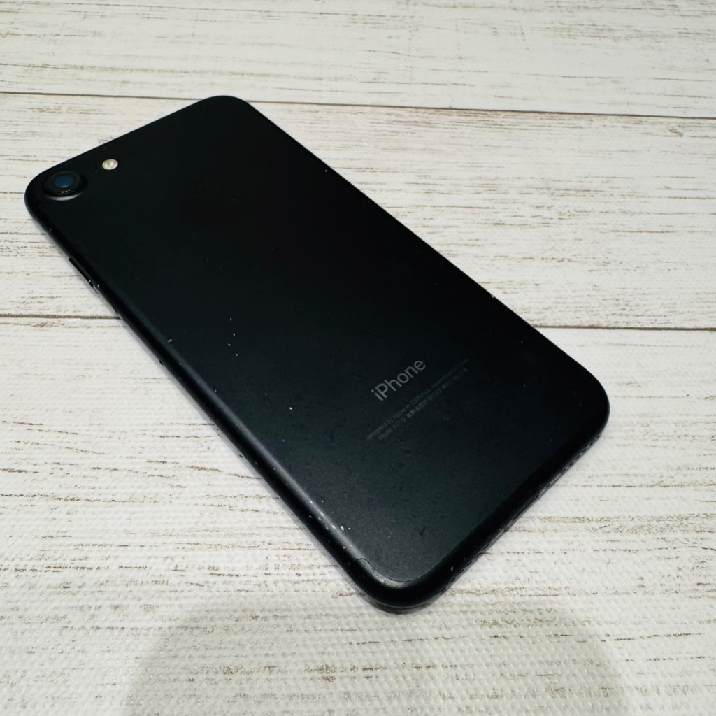 SIMロック解除済み(docomo) iPhone7 256GB ブラック MNCQ2J/A