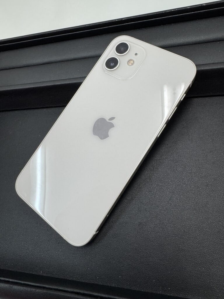 SIMロック解除(au)iPhone12 128GB ホワイト MGHV3J/A