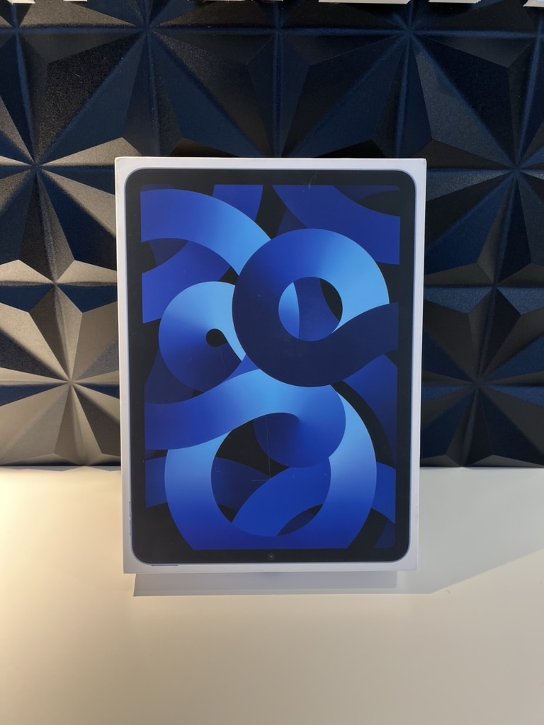 iPad Air 第5世代 Wi-Fiモデル 64GB ブルー MM9E3J/A