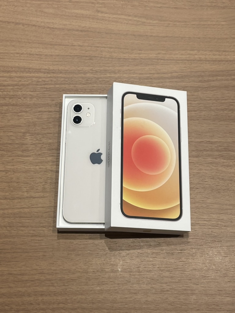 iPhone12 64GB ホワイト MGHP3J/A