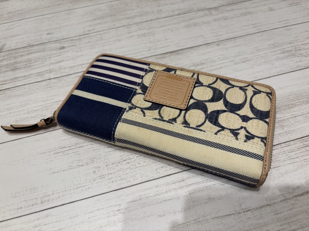コーチ シグネチャー 長財布 F49395