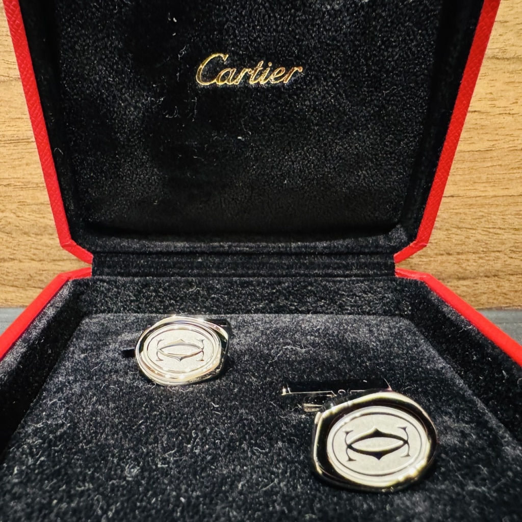 カルティエ ワックスシール モチーフ カフリンクス OG000144