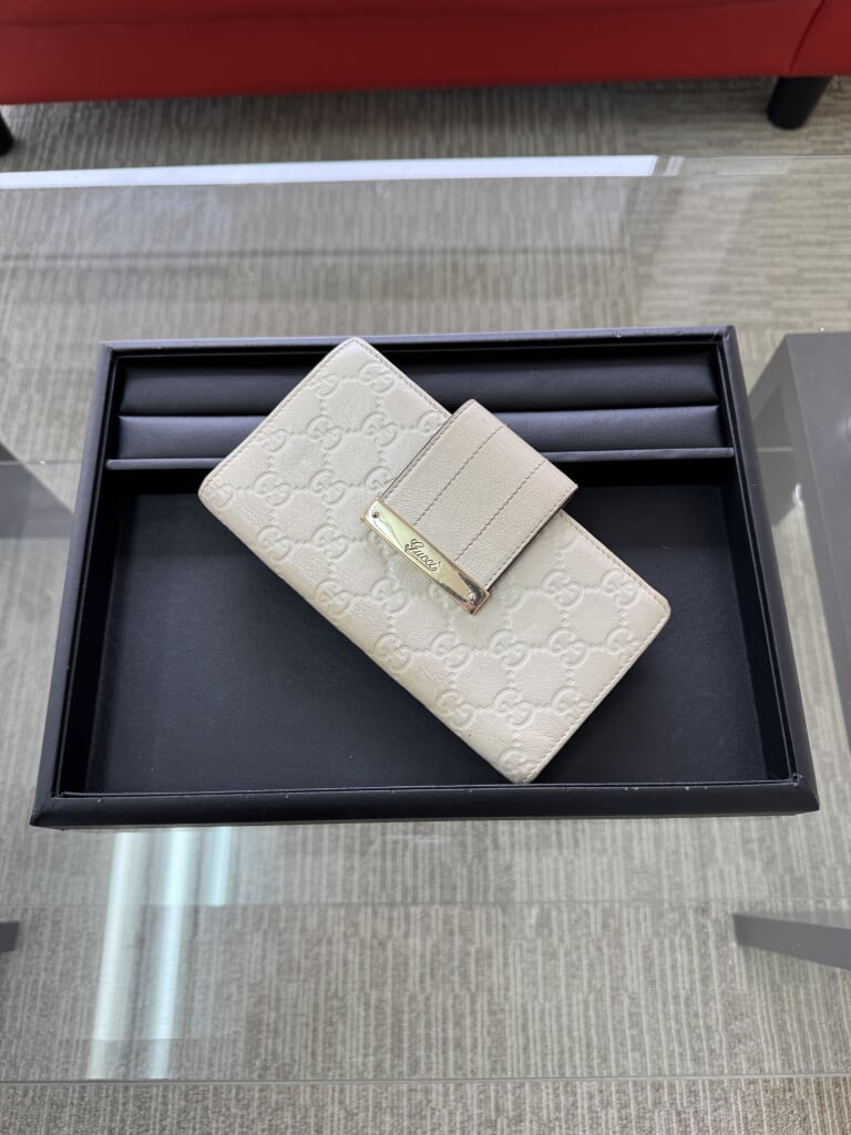 グッチ 長財布 181668