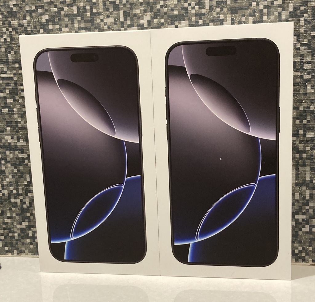 国内版SIMフリー iPhone16ProMax 256GB ブラックチタニウム MYWG3J/A