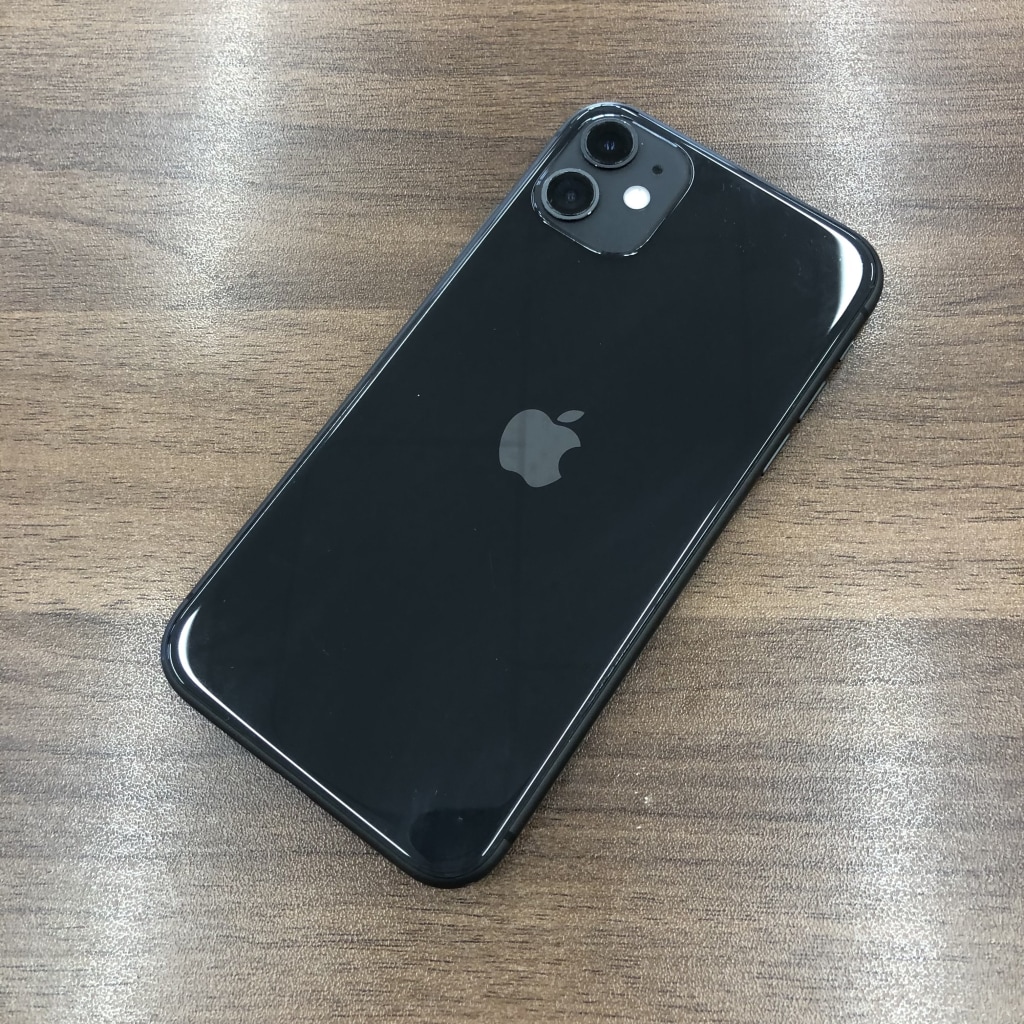 au/SIMロック解除 iPhone11 64GB ブラック デモ機 3F952J/A
