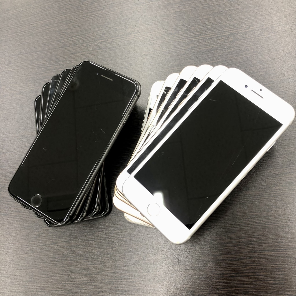 au/SIMロック解除 iPhone8 64GB スペースグレイ MQ782J/A