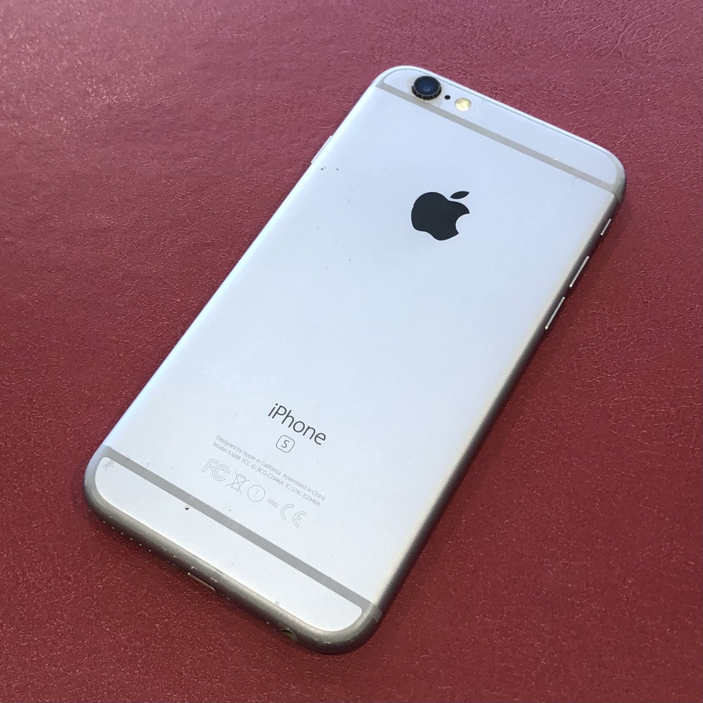SIMロック解除(Softbank) iPhone6s 16GB スペースグレイ MKQJ2J/A