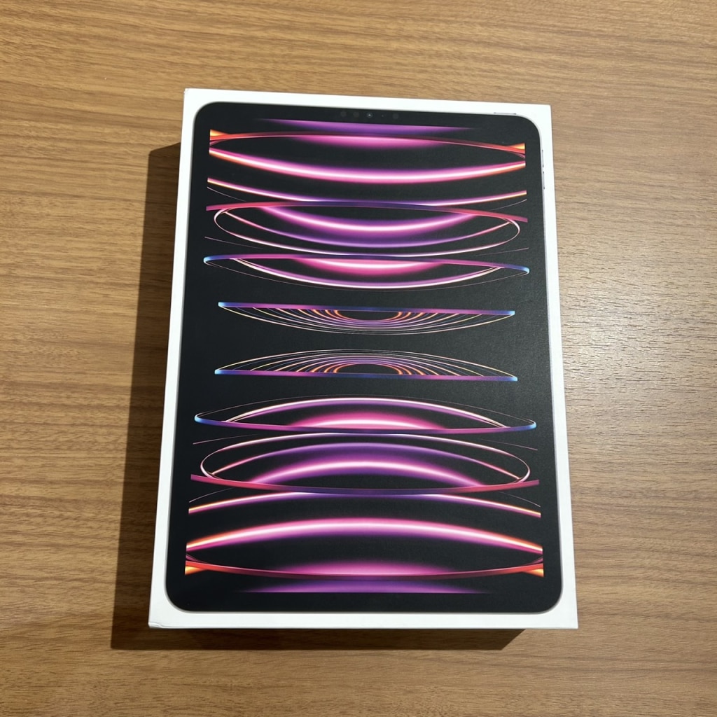 iPad Pro 11インチ 第4世代 Wi-Fi 128GB スペースグレイ MNXD3J/A