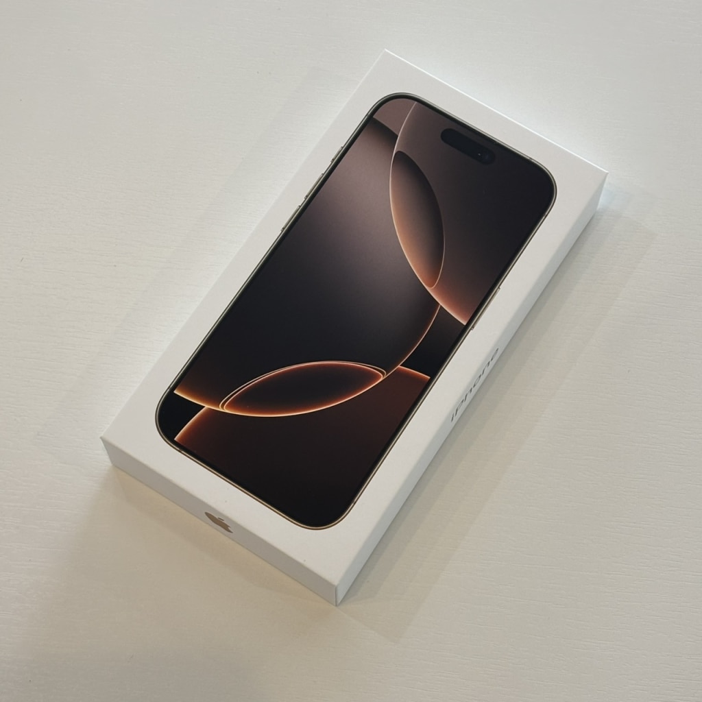iPhone 16 Pro 512GB デザートチタニウム MYN63J/A
