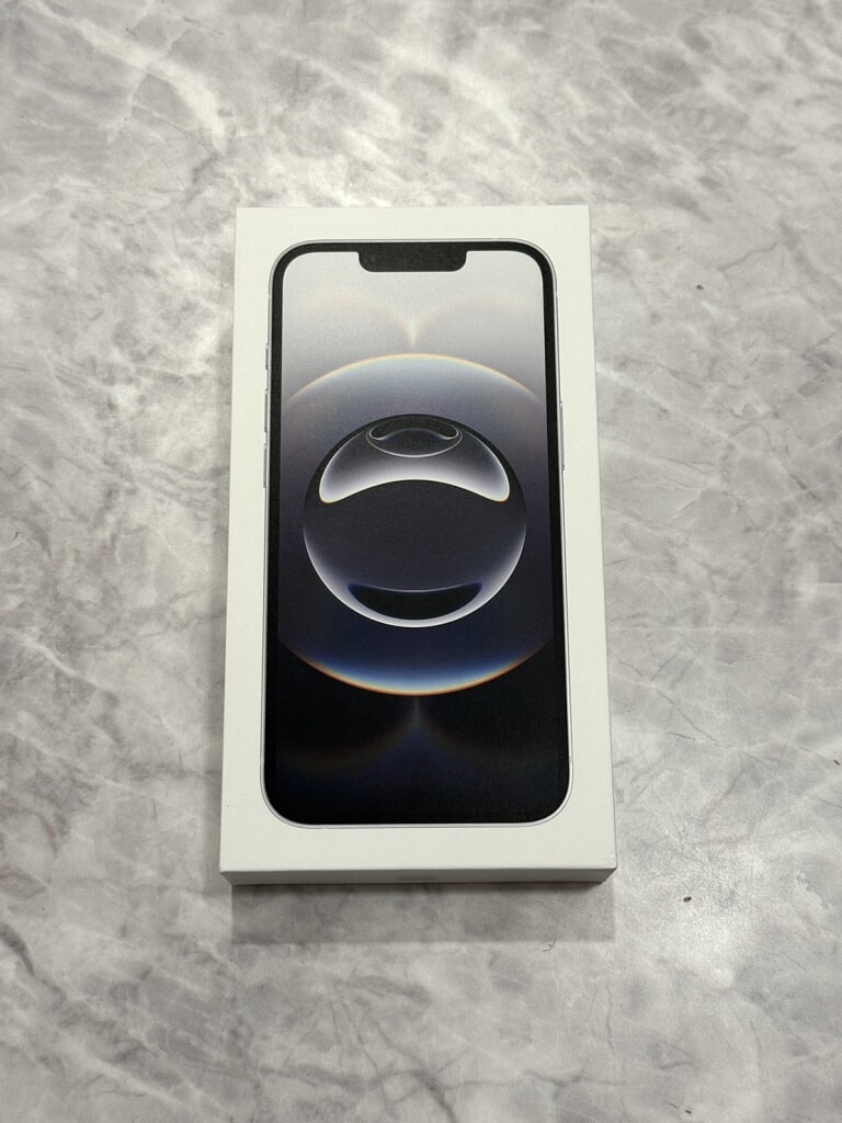 国内版SIMフリー iPhone16e 128GB ホワイト MD1R4J/A