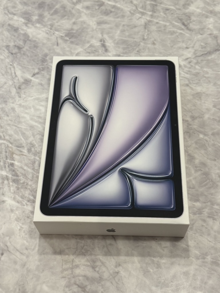 iPad Air 11インチ 第6世代 Wi-Fi 128GB スペースグレイ MUWC3J/A