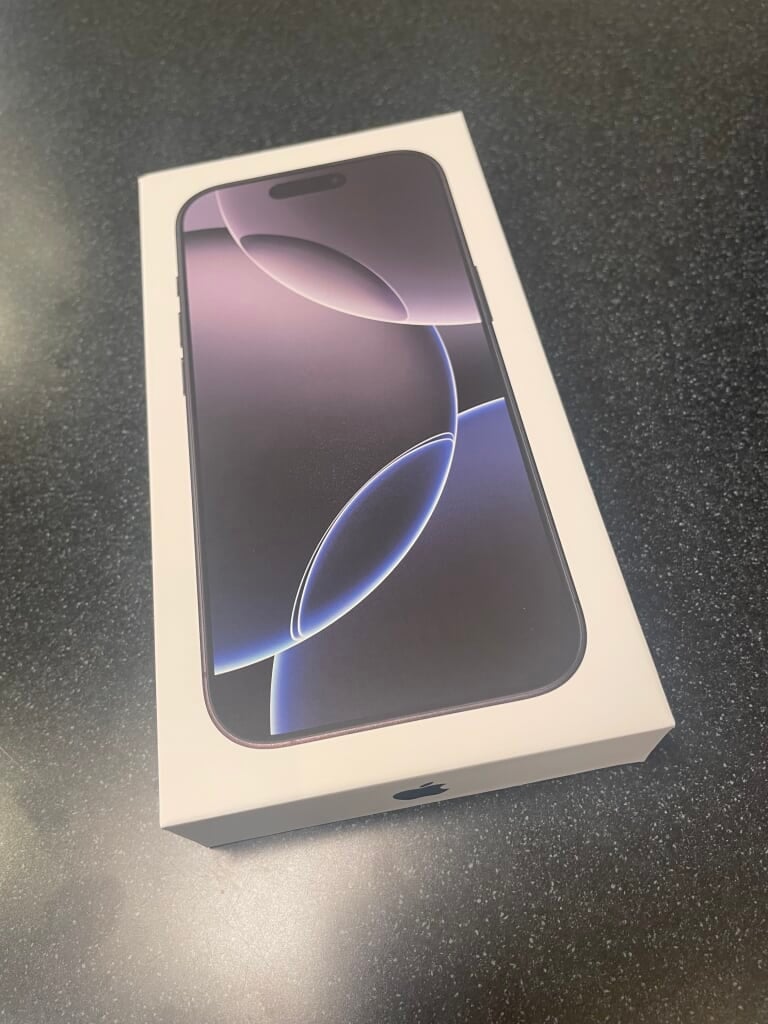 国内版SIMフリー iPhone16Pro 128GB ブラックチタニウム MYMV3J/A