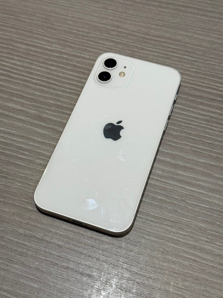 SIMロック解除(docomo)iPhone12 64GB ホワイト NGHP3J/A