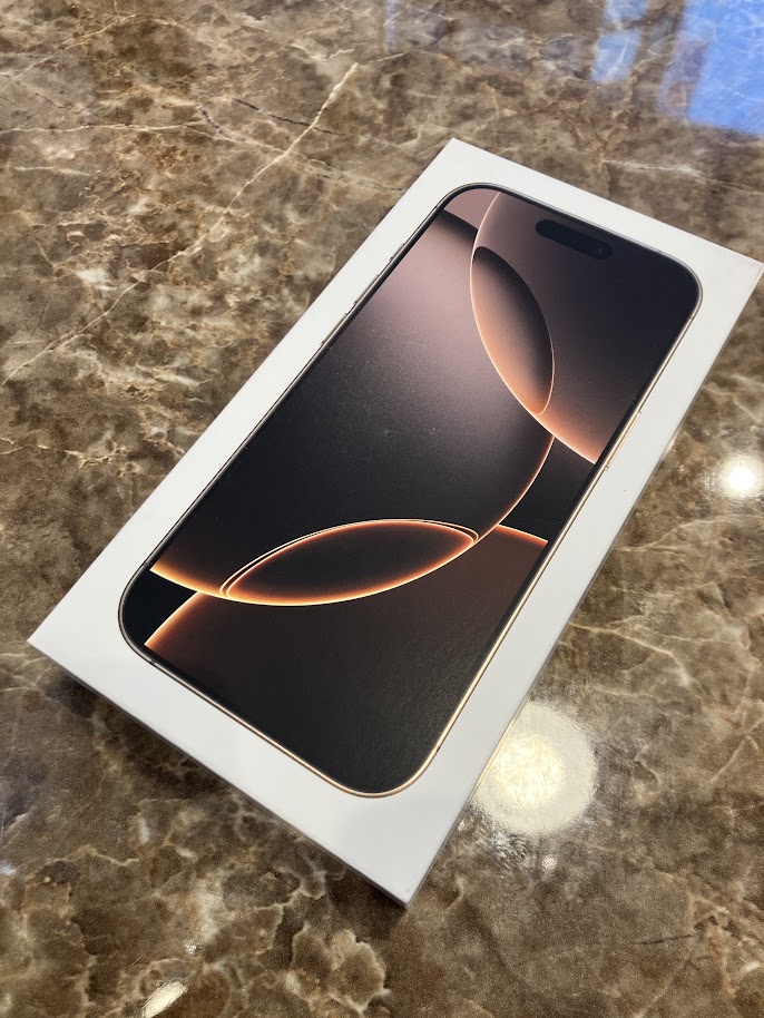 SIMロック解除(docomo) iPhone16Pro 128GB デザートチタニウム MYMX3J/A