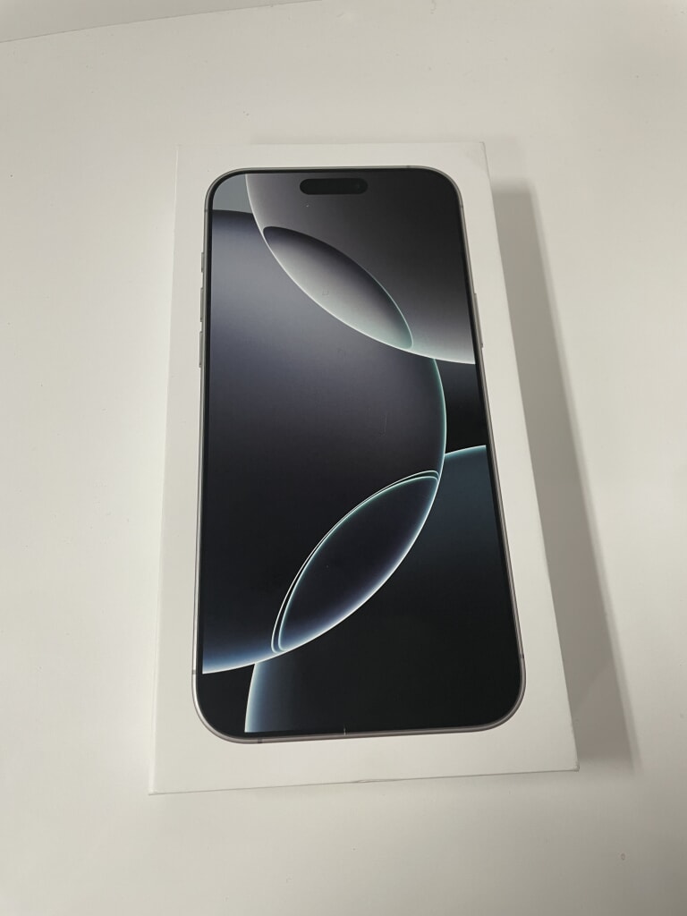 国内版SIMフリー iPhone16ProMax 512GB ホワイト MYWM3J/A