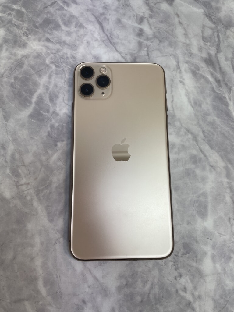 SIMロック解除(Softbank) iPhone11ProMAX 256GB ゴールド MWHL2J/A