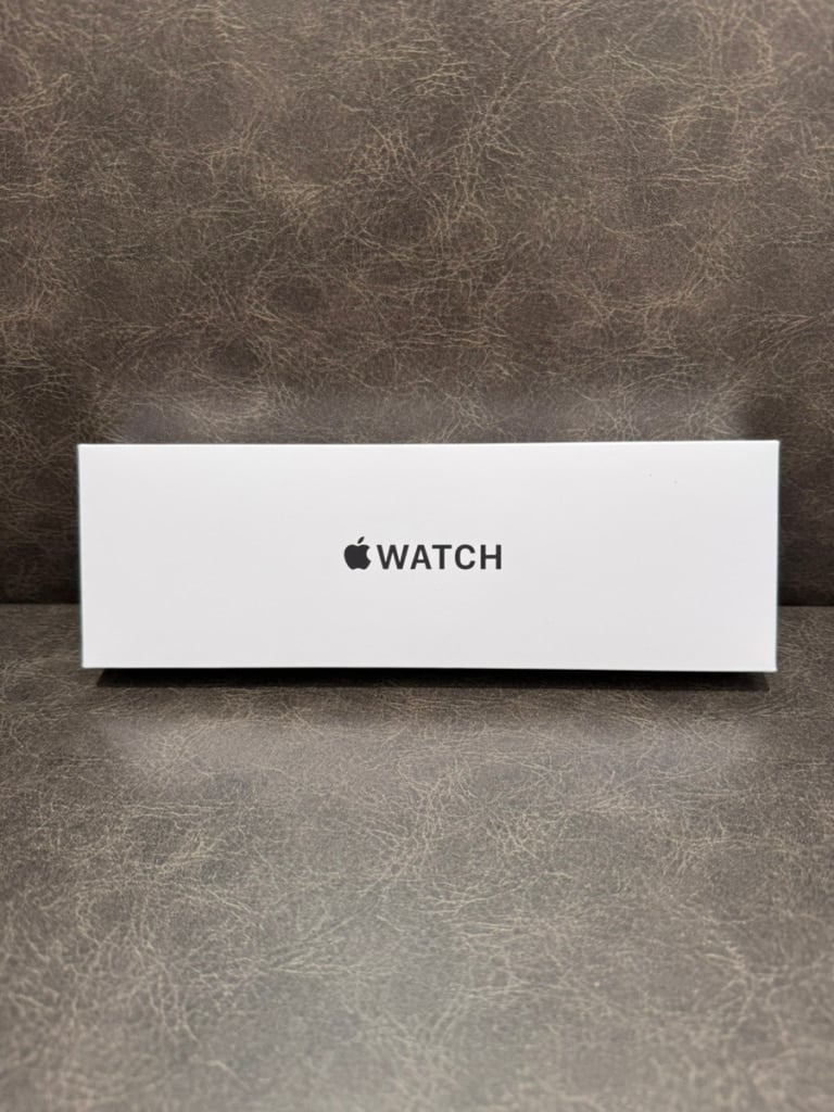 Apple Watch SE2 44mm GPSモデル シルバーアルミニウムケース MA7X4J/A