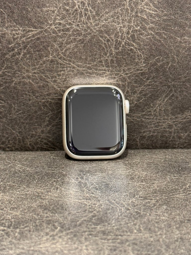 Apple Watch Series 8 GPS+Cellularモデル 41mm スターライトアルミニウムケース スポーツバンド MNHY3J/A