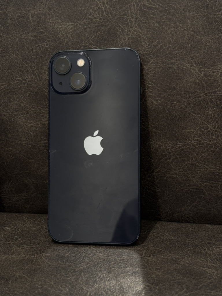 Apple iPhone13 128GB ミッドナイト MLNC3J/A