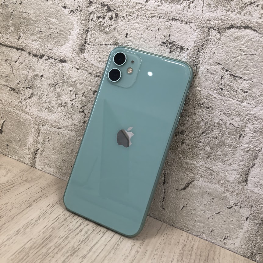 SIMロック解除(au) iPhone11 128GB グリーン MWM62J/A