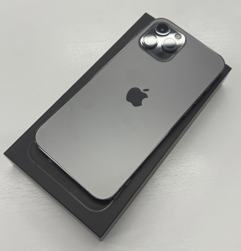 SIMロック解除(docomo) iPhone12ProMax 128GB グラファイト MGCU3J/A