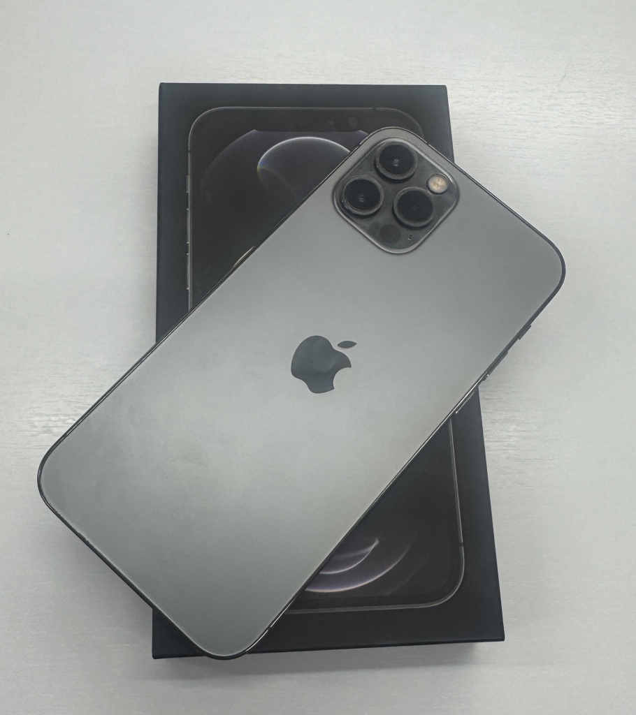 SIMロック解除(Softbank) iPhone12Pro 128GB グラファイト MGM53J/A