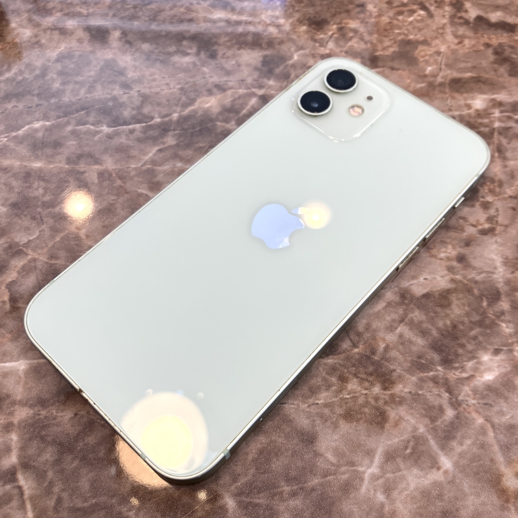 au/SIMロック解除 iPhone12 128GB グリーン MGHY3J/A