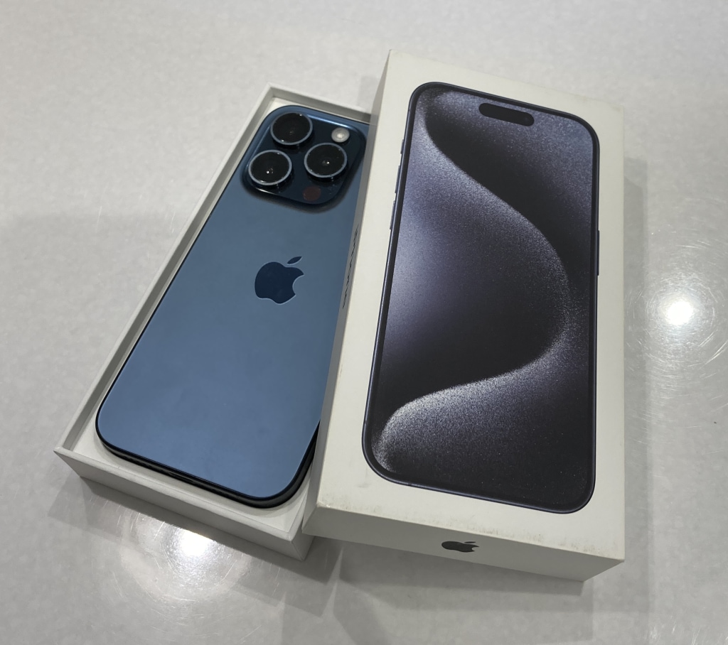 SIMロック解除(softbank) iPhone15Pro 128GB ブルーチタニウム MTUA3J/A