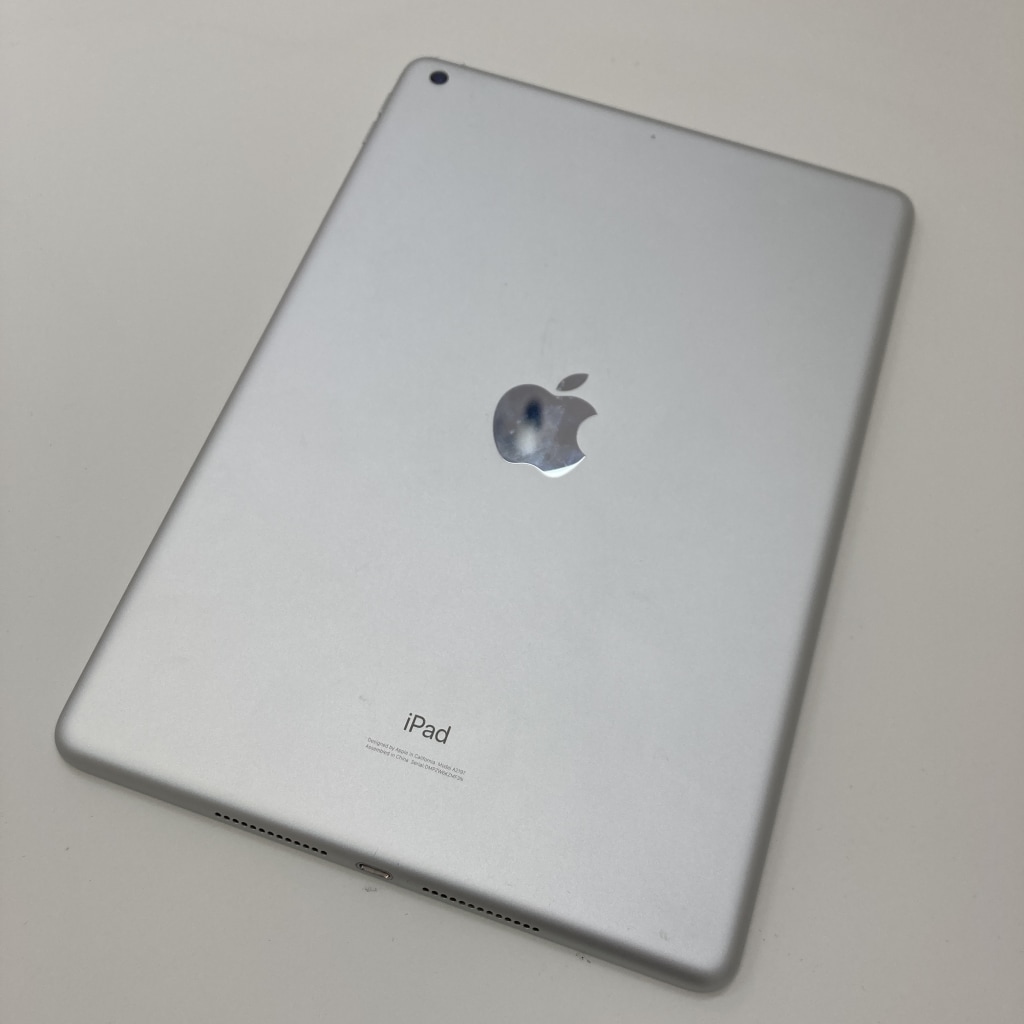 iPad 第7世代 2019 Wi-Fiモデル 32GB MW752J/A シルバー