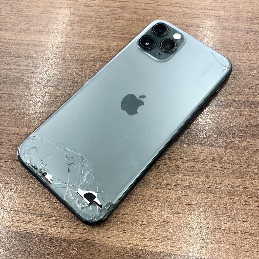 Softbank/SIMロック解除 iPhone11Pro 256GB ミッドナイトグリーン MWCC2J/A
