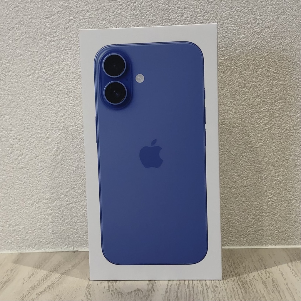 SIMロック解除(au)iPhone16 256GB ウルトラマリン MYE03J/A