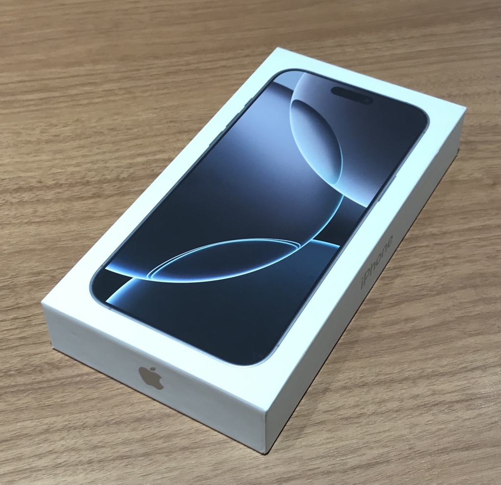 SIMロック解除(Softbank) iPhone16ProMax 256GB ホワイトチタニウム MYWH3J/A