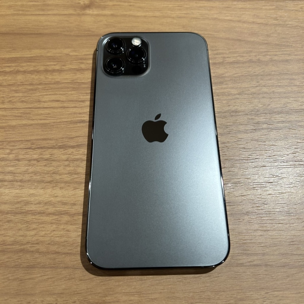 SIMロック解除(au) iPhone12Pro 128GB グラファイト MGM53J/A