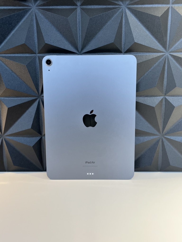 iPadAir 第5世代/2022 Wi-Fiモデル 256GB スペースグレイ MM9L3J/A