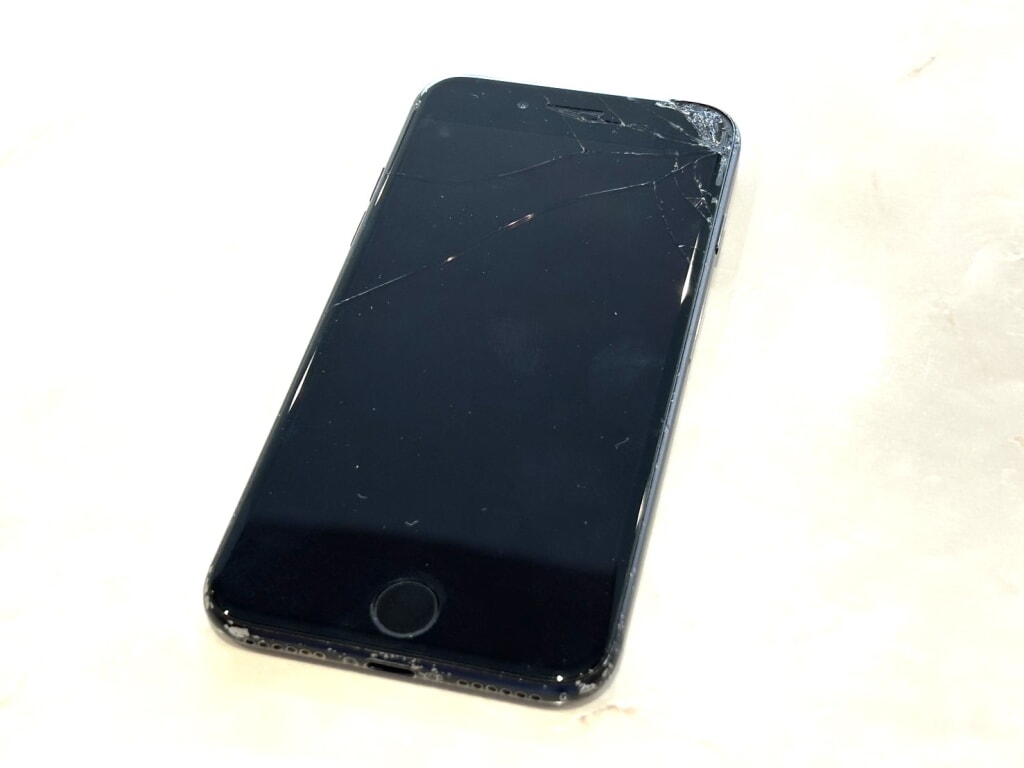 SIMロック解除(au) iPhone7 128GB ブラック MNCK2J/A