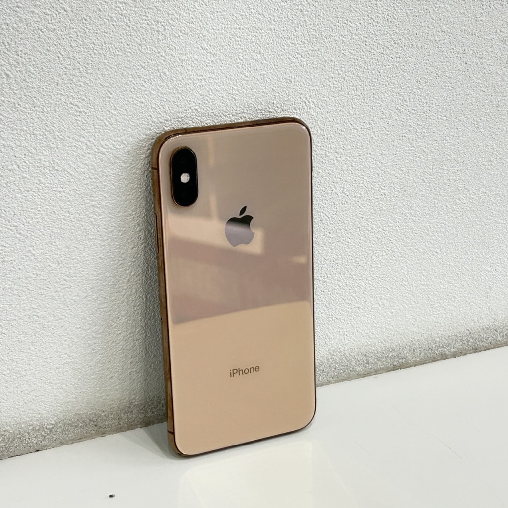 SIMロック解除済み(au)iPhoneXS 64GB ゴールド MTAY2J/A