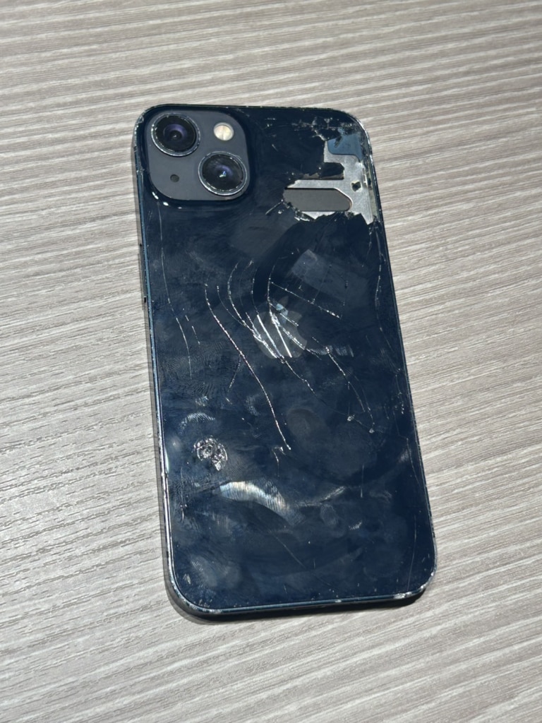 SIMロック解除(Softbank) iPhone13 128GB ミッドナイト MLNC3J/A