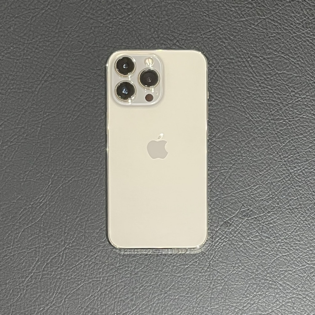 SIMロック解除(au) iPhone13Pro 256GB ゴールド MLUQ3J/A