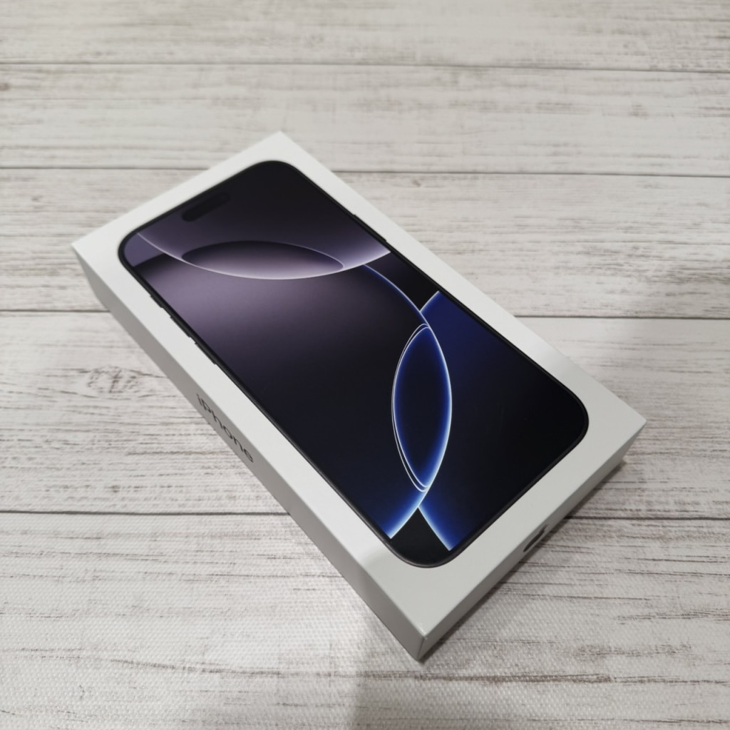 国内版SIMフリー iPhone16ProMax 1TB ブラックチタニウム MYWQ3J/A