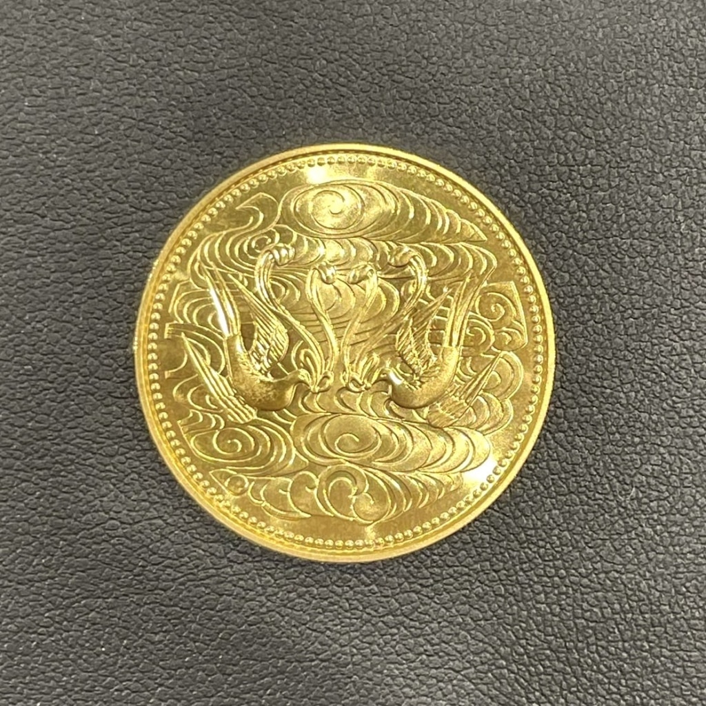 天皇陛下御在位60年記念 10万円金貨