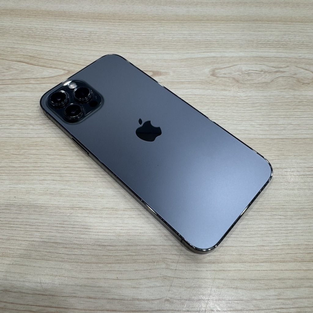 SIMロック解除(docomo) iPhone12ProMax 256GB グラファイト MGCY3J/A