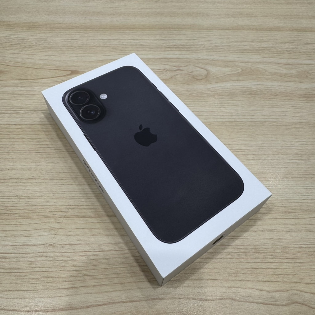 SIMロック解除(docomo) iPhone16 128GB ブラック MYDQ3J/A