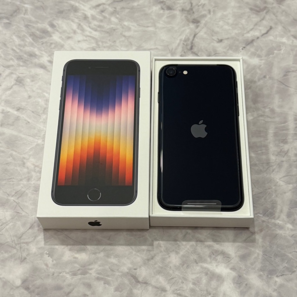iPhoneSE3 64GB ミッドナイト MMYC3J/A