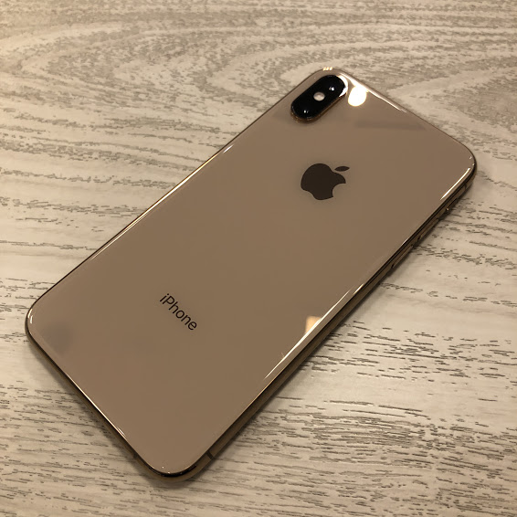 SIMロック解除(docomo) iPhoneXS 256GB ゴールド NTE22J/A